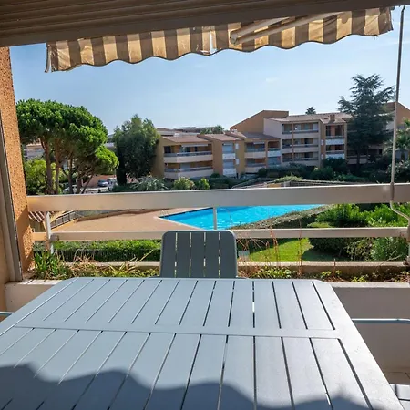 Apartman T2 Renove/piscine/clim/commerces *